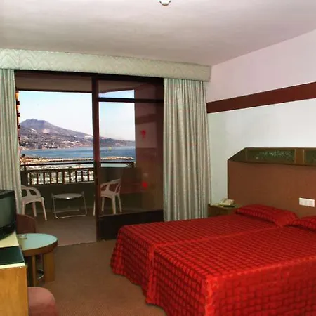 Hotel Palmeras
