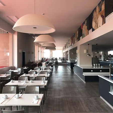 Palmeras Affiliated By Fergus 4*